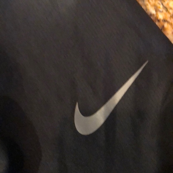 Nike Golf windbreaker - size small - Picture 12 of 13